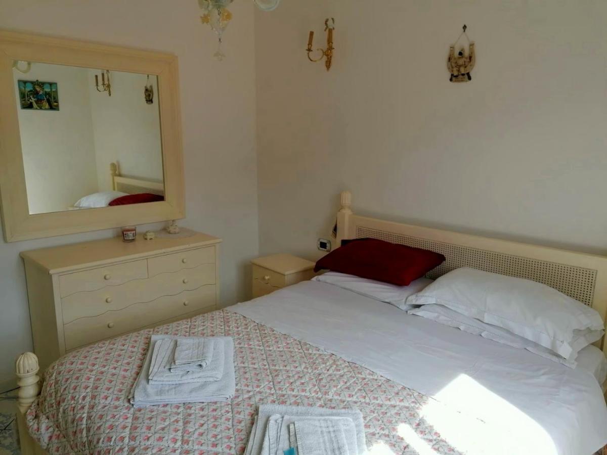 La Casa Di Rosa Appartement Sorrento Buitenkant foto