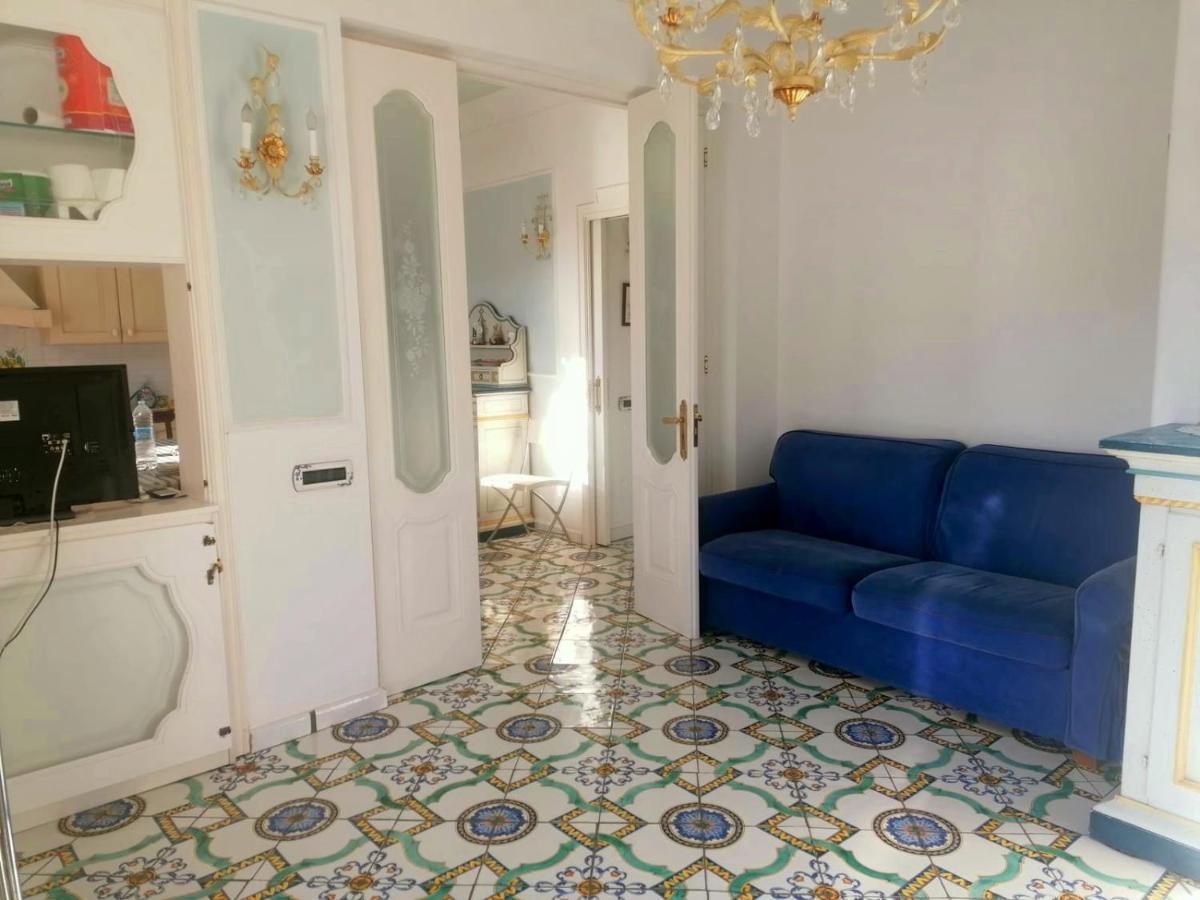 La Casa Di Rosa Appartement Sorrento Buitenkant foto