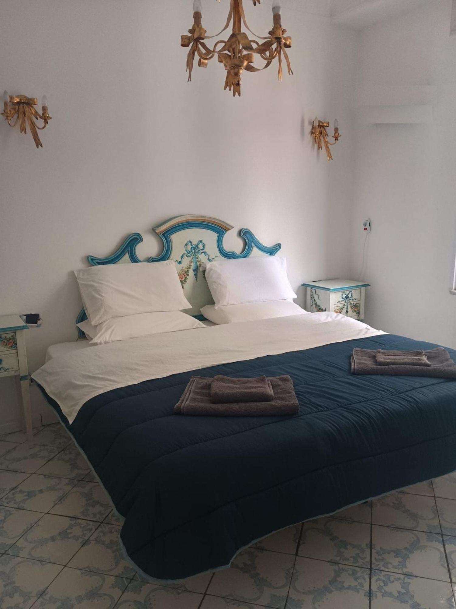 La Casa Di Rosa Appartement Sorrento Buitenkant foto