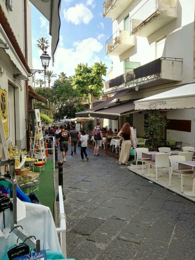 La Casa Di Rosa Appartement Sorrento Buitenkant foto